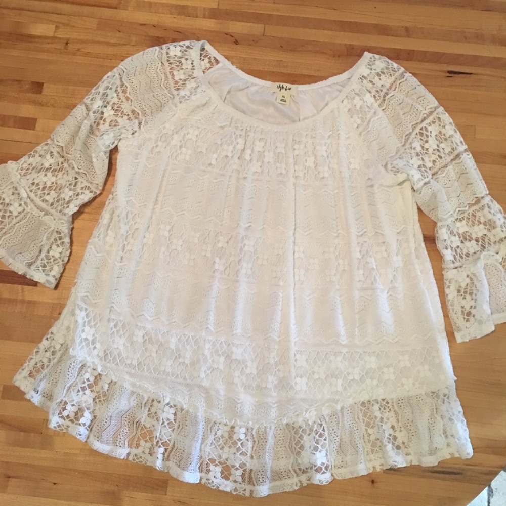 New lace white top XL